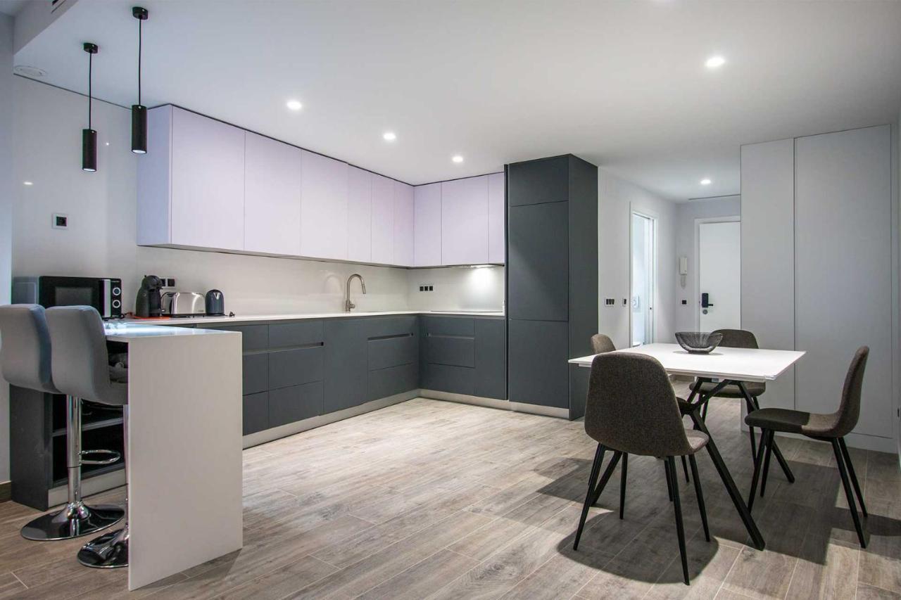 Apartamentos Vacacional En Plaza De Espana נרחה מראה חיצוני תמונה