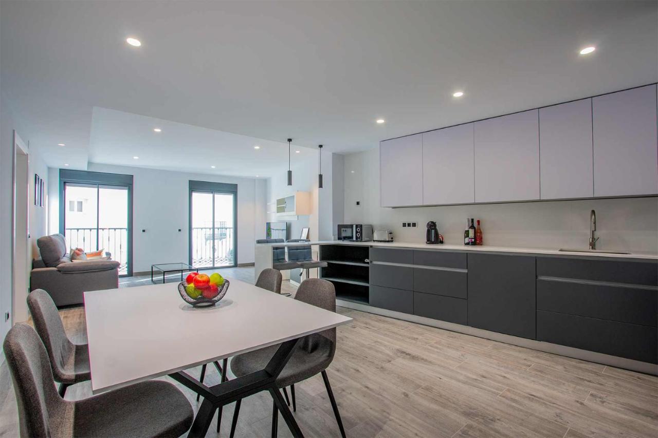 Apartamentos Vacacional En Plaza De Espana נרחה מראה חיצוני תמונה