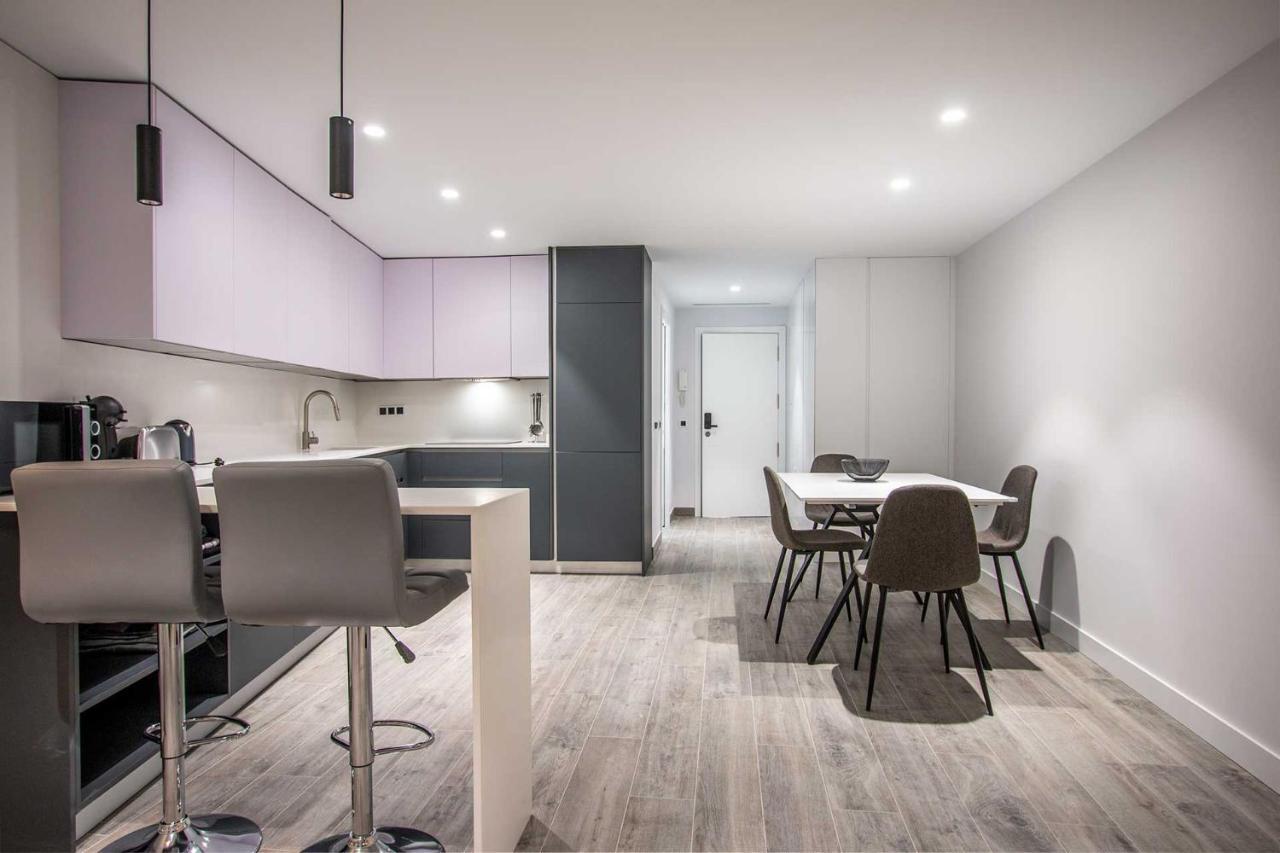 Apartamentos Vacacional En Plaza De Espana נרחה מראה חיצוני תמונה