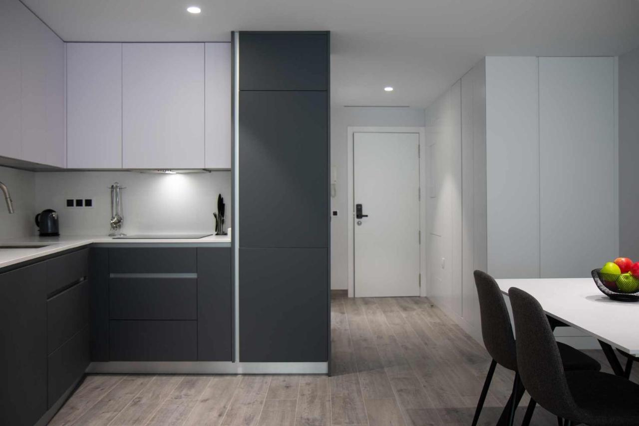 Apartamentos Vacacional En Plaza De Espana נרחה מראה חיצוני תמונה